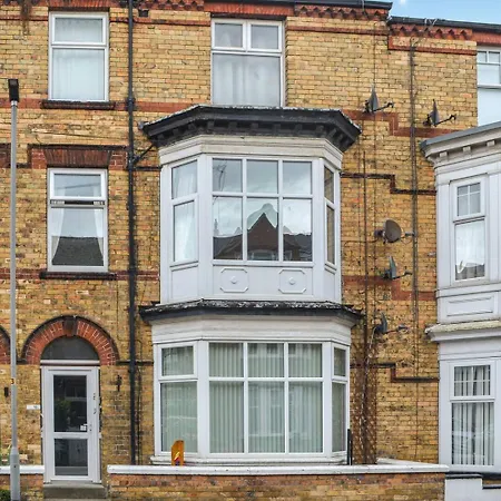 2br Flat, Near Seafront - Perfect For Getaways Apartment Filey
